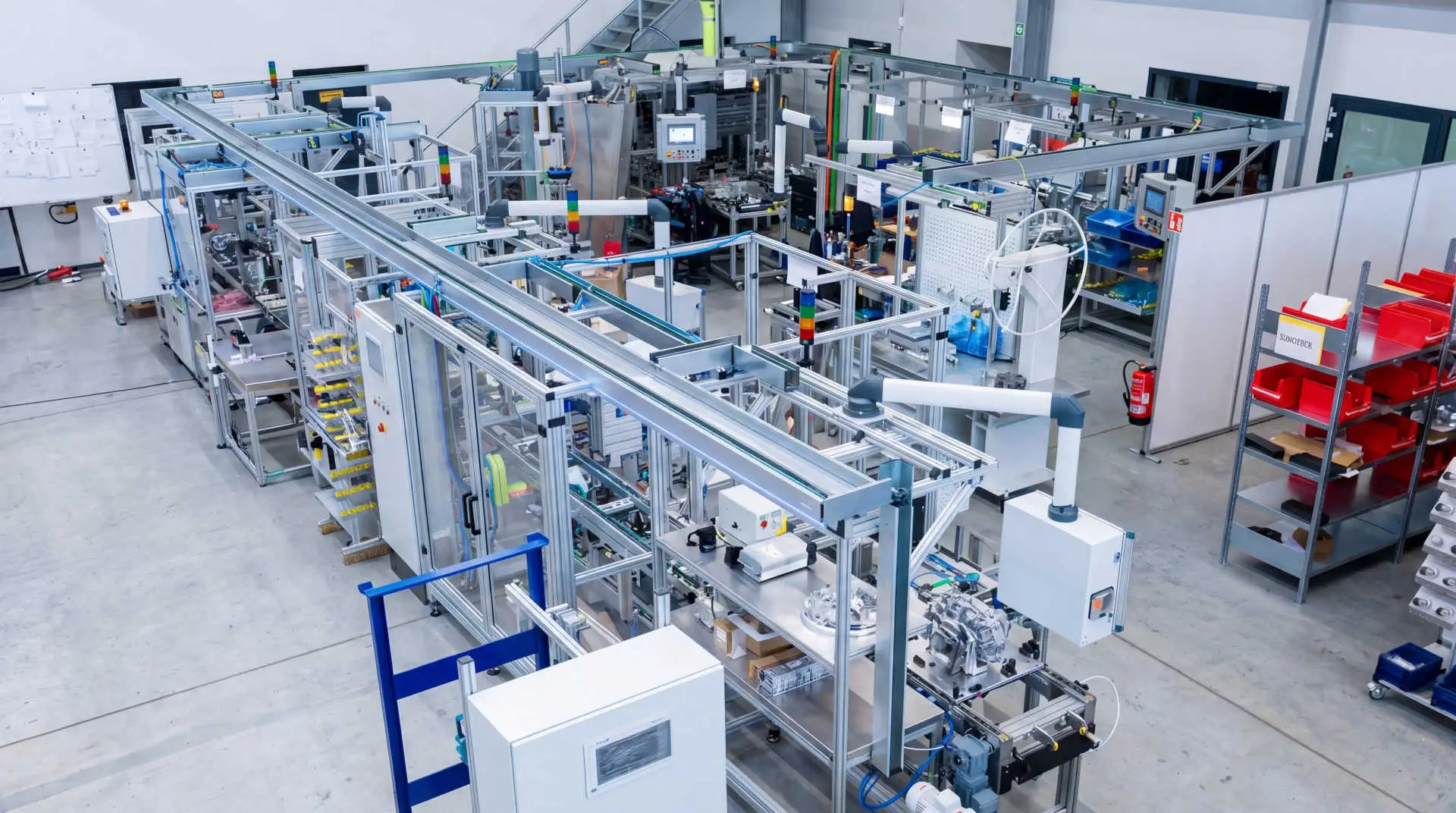 Ralf Lang Maschinenbau GmbH baut Anlagen um. Egal ob Retro-Fit oder Erweiterungen, jede kundenseitige Anforderung wird berücksichtigt.